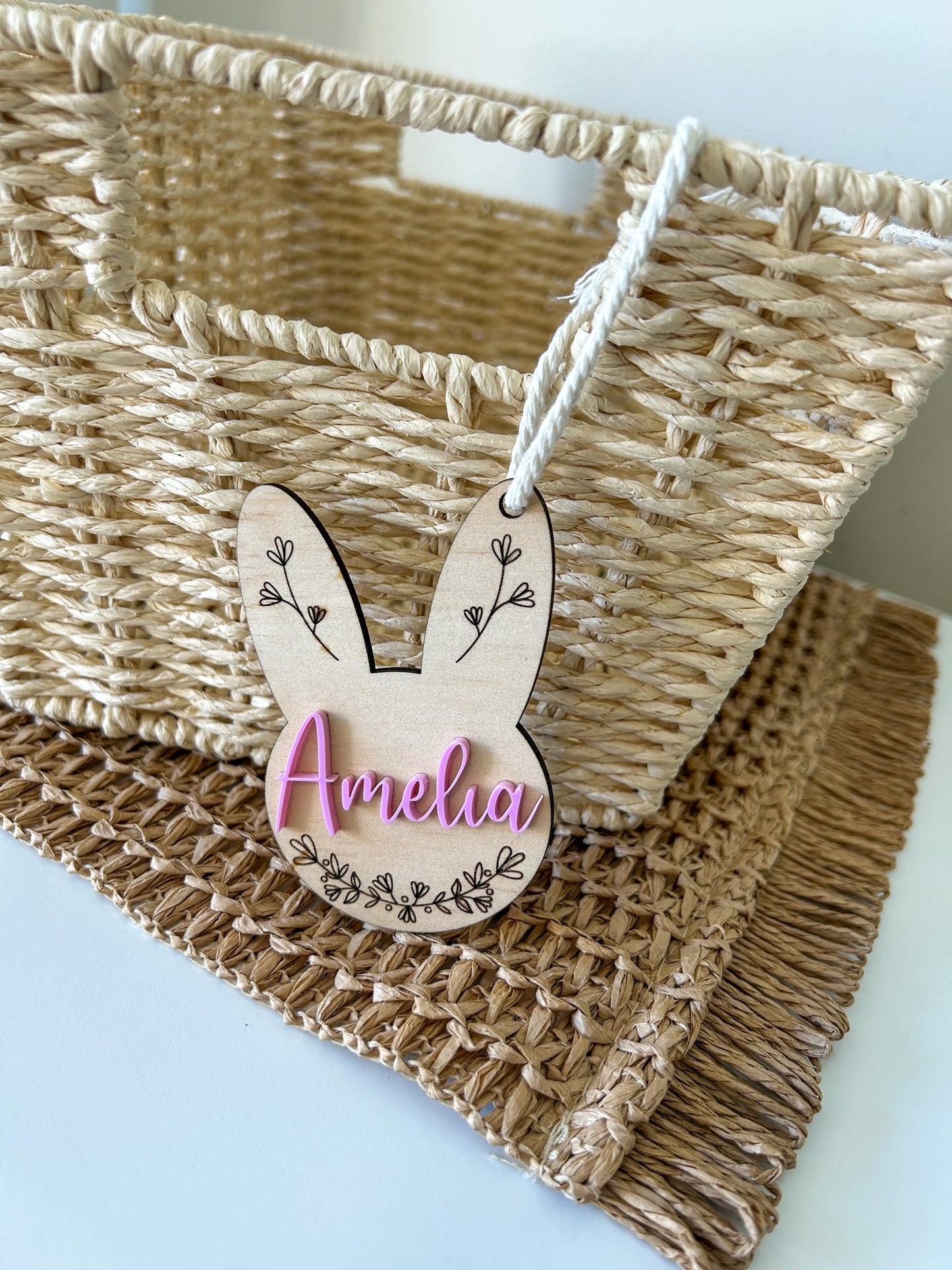 Easter Bunny tag with flowers