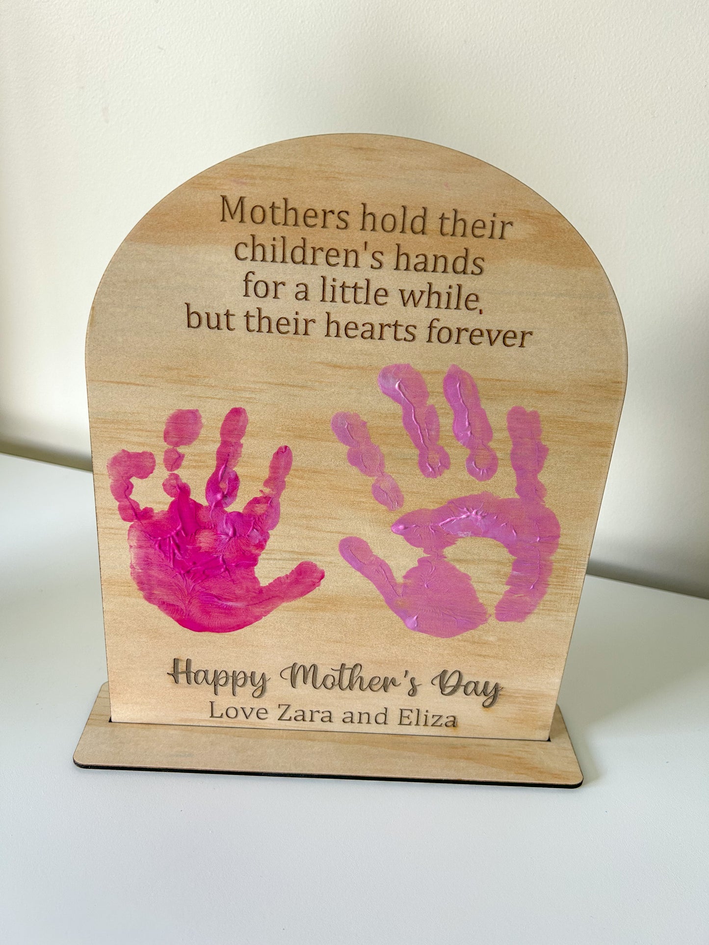 Mother’s Day hand print arch