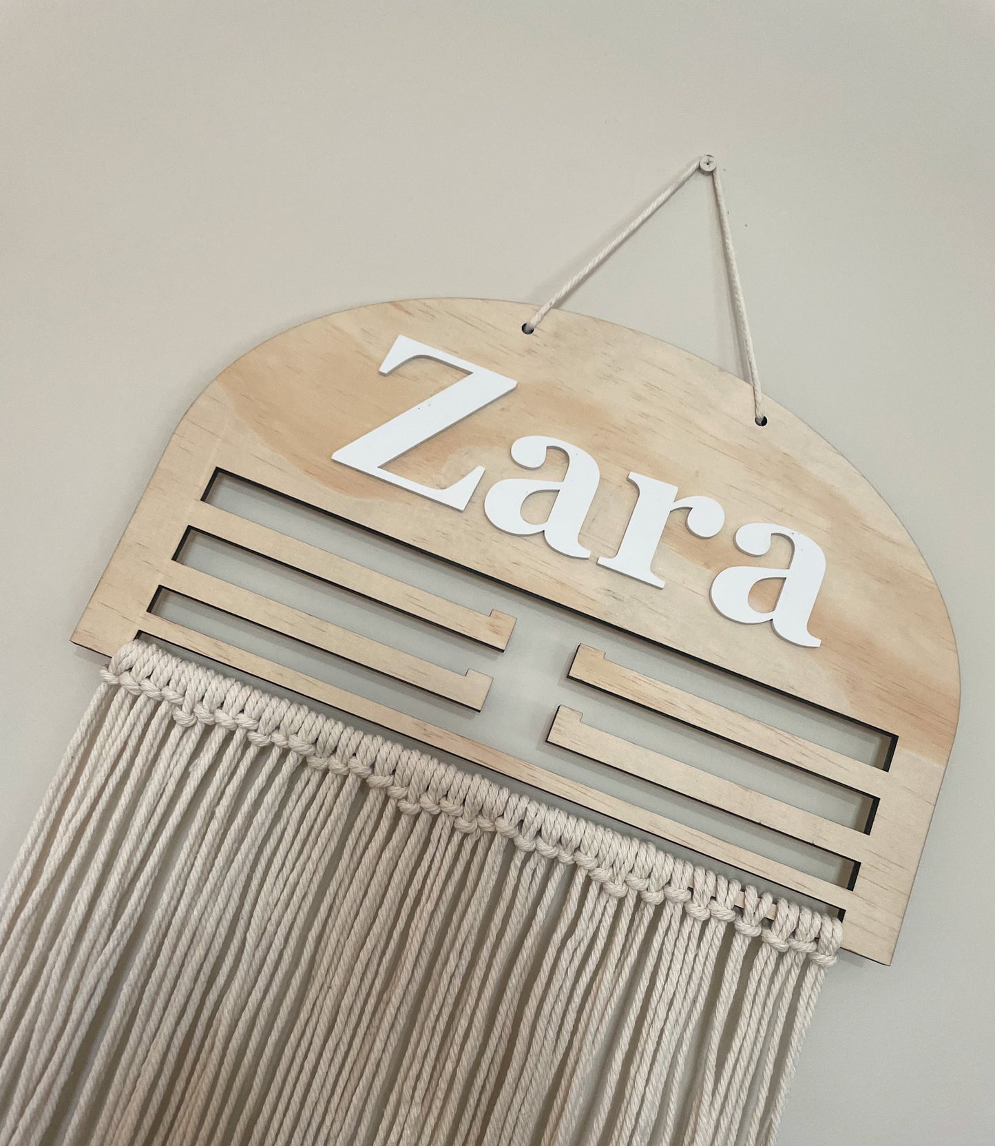 Medal Wall Hanger with Macramé
